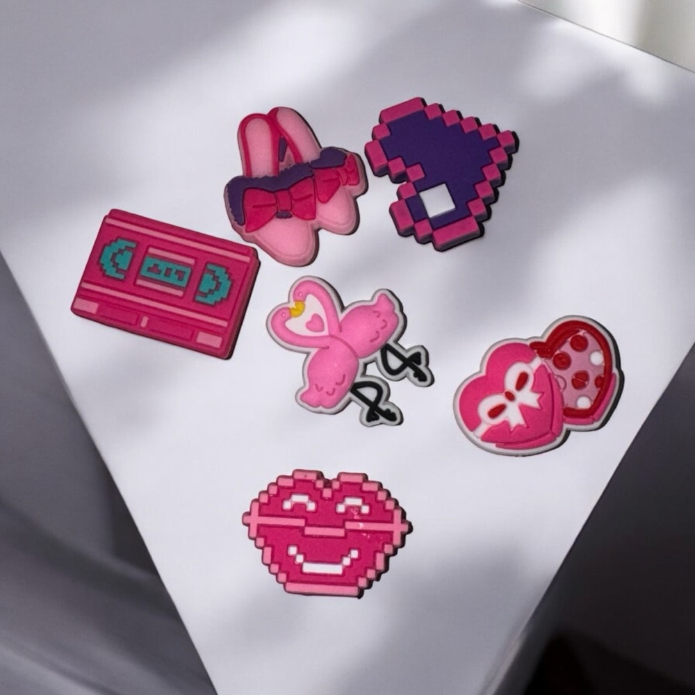 Pack Of 6 Pink Girly Crock Charms